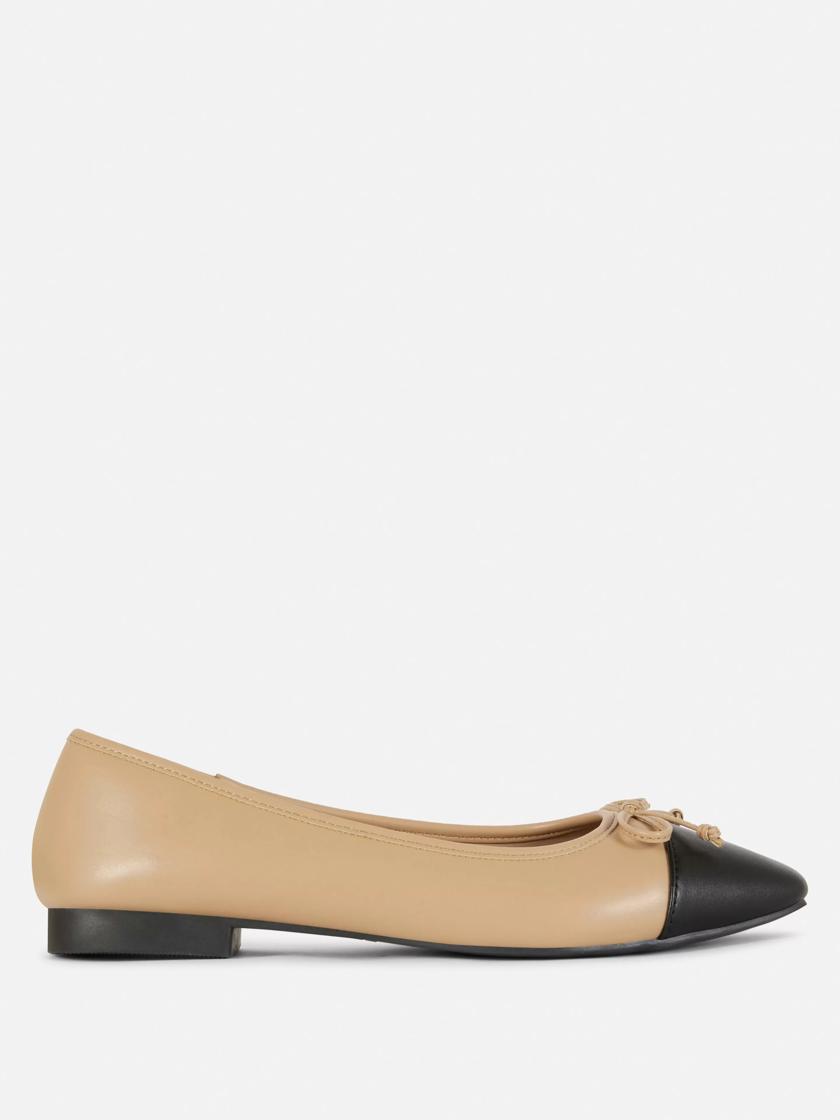 Ballerines à Bout Renforcé Contrastant-Primark Store