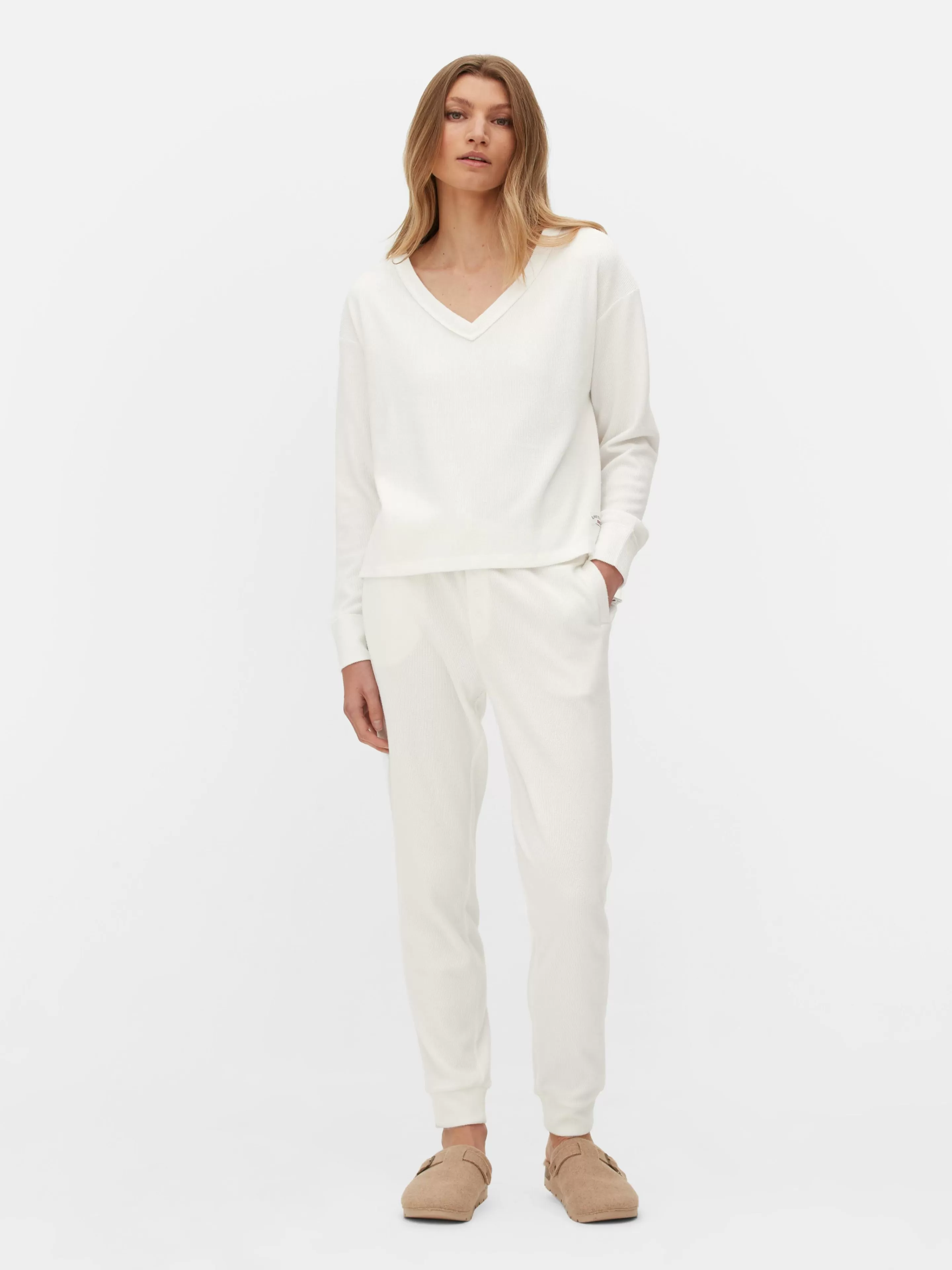Haut De Pyjama Large à Manches Longues Et Col En V-Primark Clearance