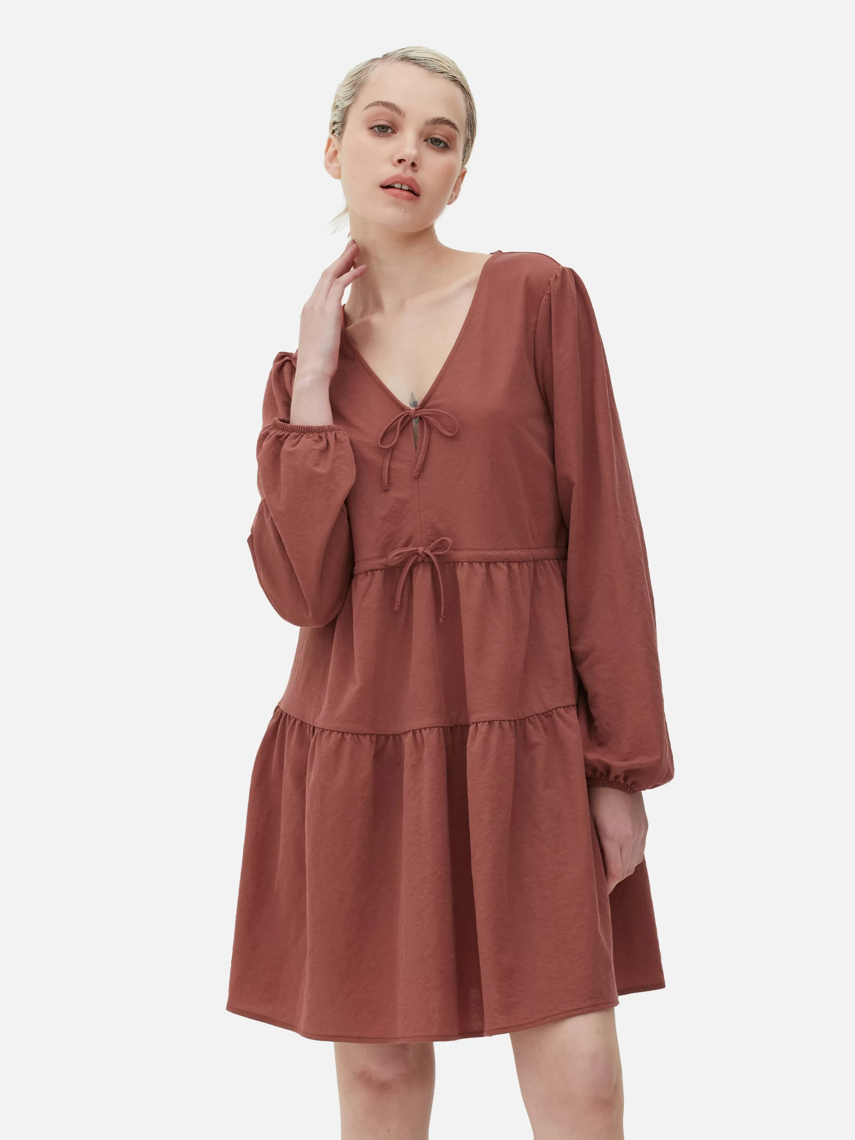 Mini Robe à Smocks Avec Col En V Et Liens à Nouer-Primark Hot